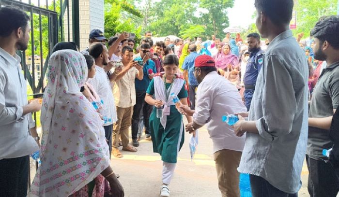 বাগেরহাটে এসএসসি ও সমমান পরীক্ষার প্রথম দিনেই অনুপস্থিত ৩০৭ শিক্ষার্থী